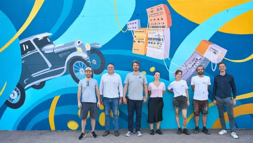 Group photo with the creators, Enikő Váczy and Balázs József, the Hungarian cultural delegation from Istanbul, and Péter, the main organizer from <a href="http://www.szinesvaros.hu" target="_blank">Színes Város.</a>