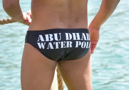 <a href="https://twitter.com/adwphammerheads" target="blank">Abu Dhabi Hammer Head water polo team on Twitter...</a>
